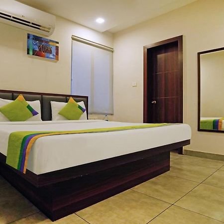 Treebo Lazystay Grand Patia ブバネーシュワル エクステリア 写真