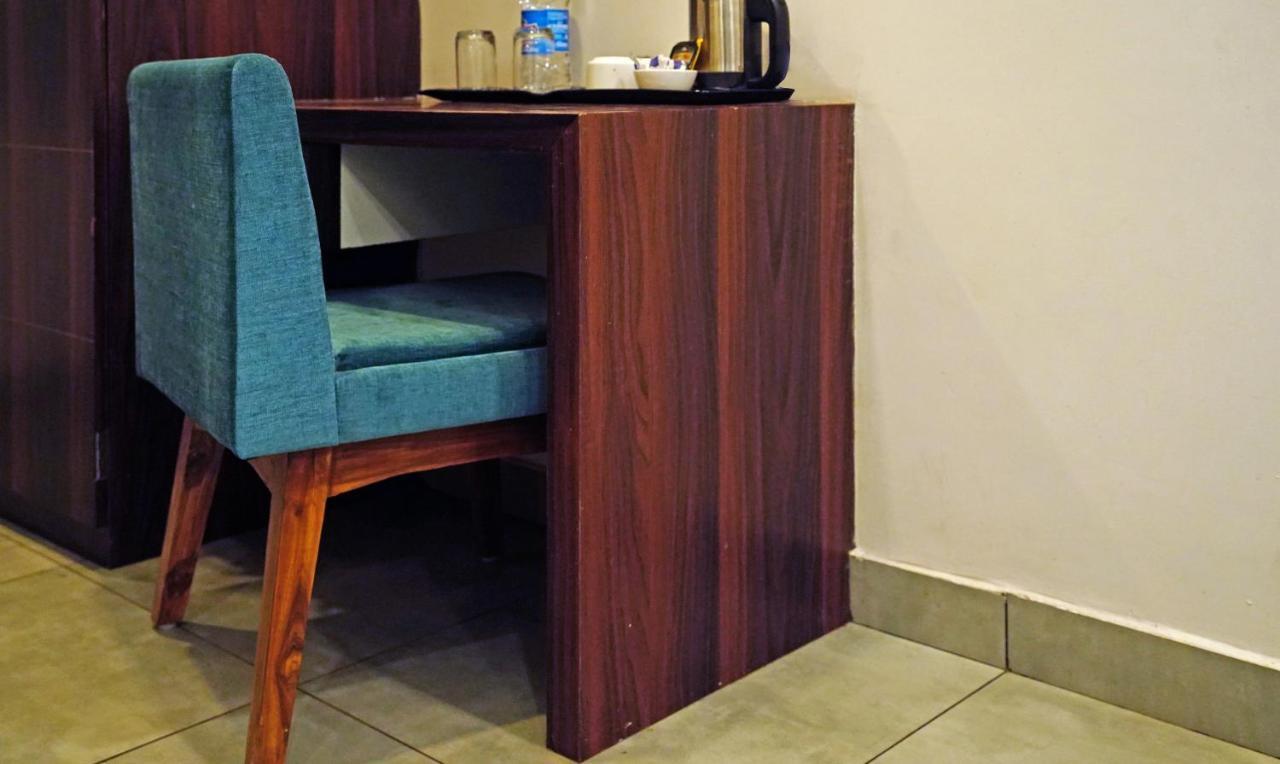 Treebo Lazystay Grand Patia ブバネーシュワル エクステリア 写真